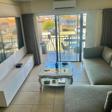 Sunny Escape Rentals Parklands Exterior photo